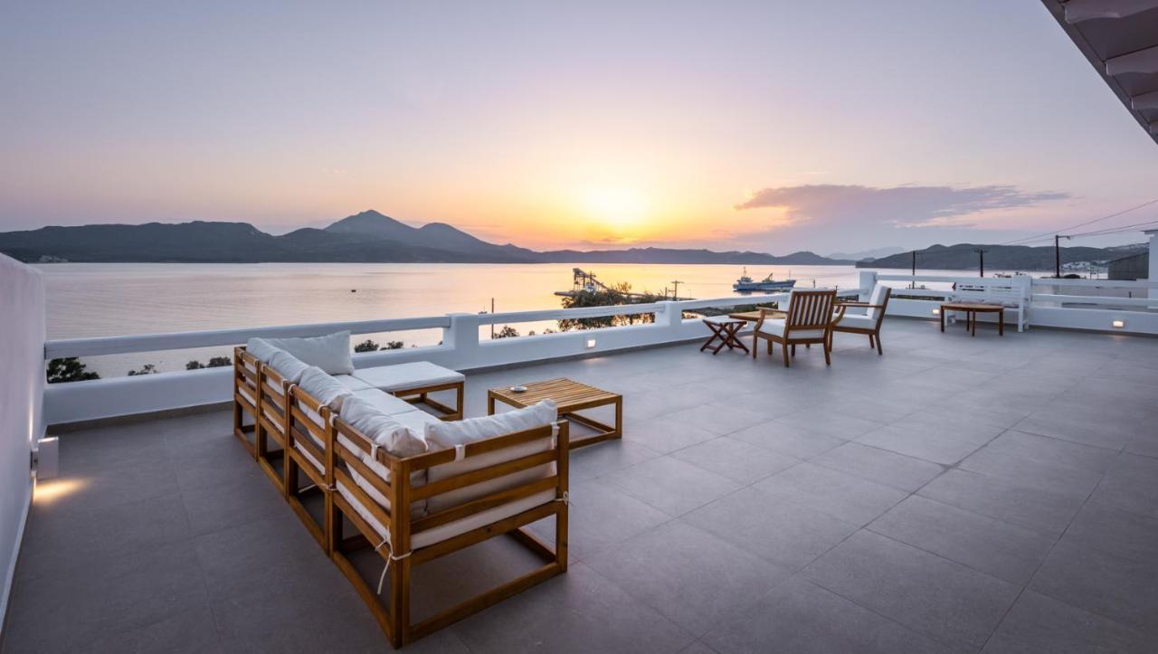 Anemi Suites Adamantas  Ngoại thất bức ảnh