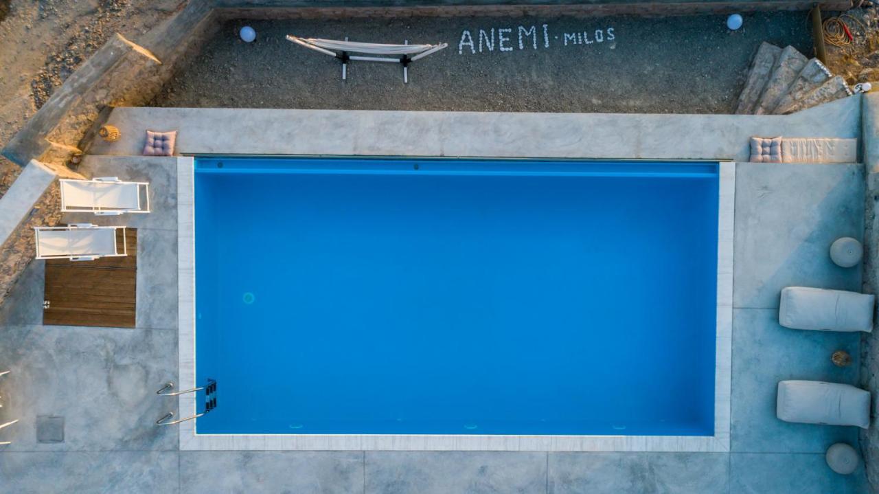Anemi Suites Adamantas  Ngoại thất bức ảnh