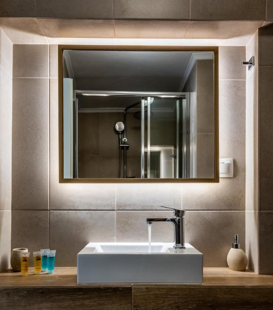 Anemi Suites Adamantas  Phòng bức ảnh