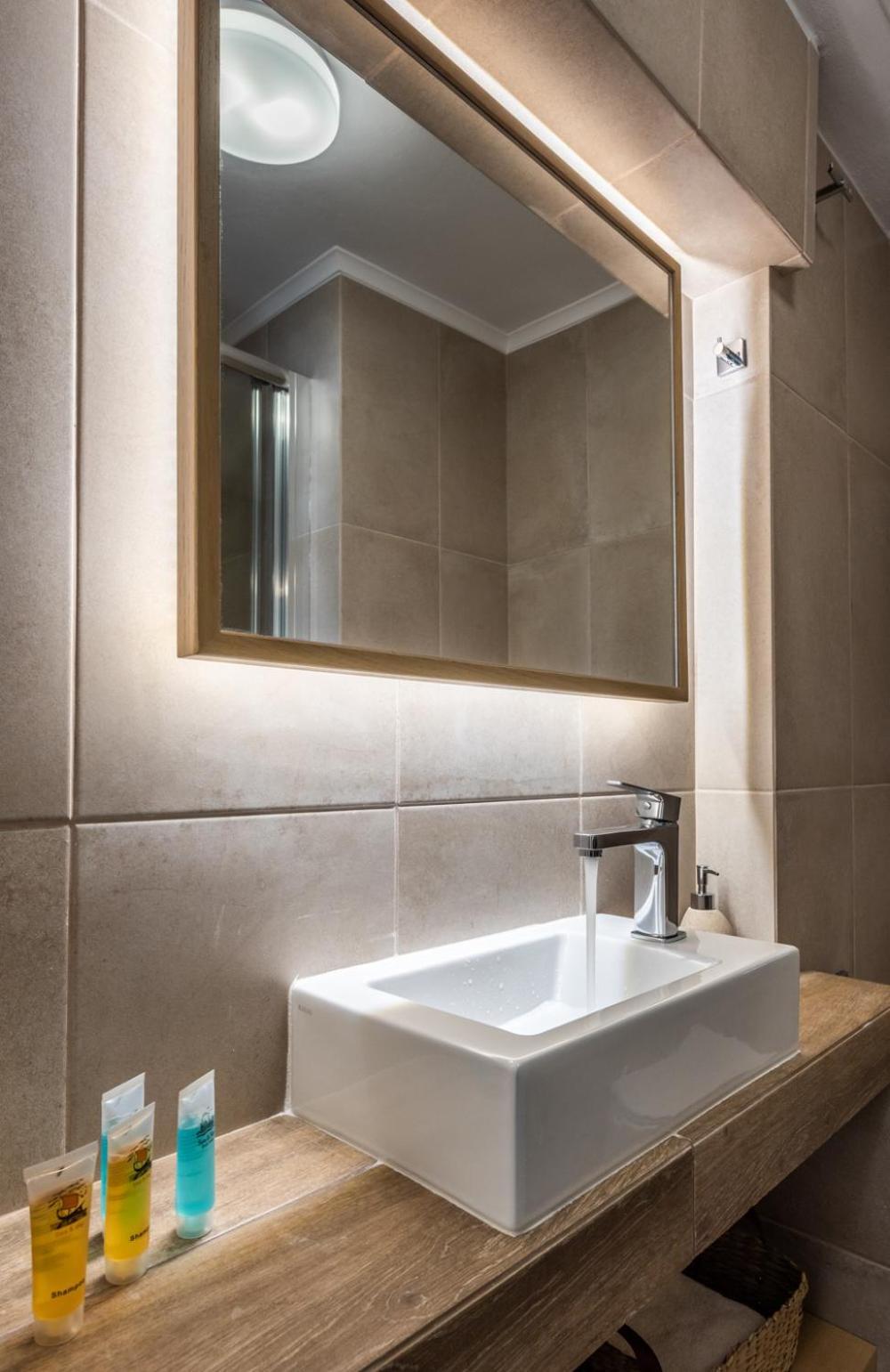 Anemi Suites Adamantas  Phòng bức ảnh